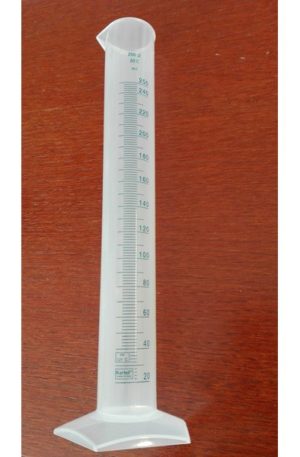 Mérőhenger osztásos 100 ml